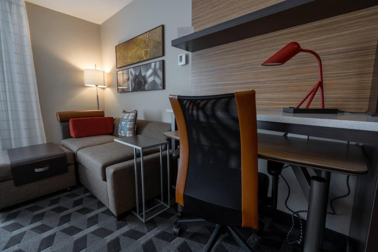 Towneplace Suites By Marriott Clinton Εξωτερικό φωτογραφία
