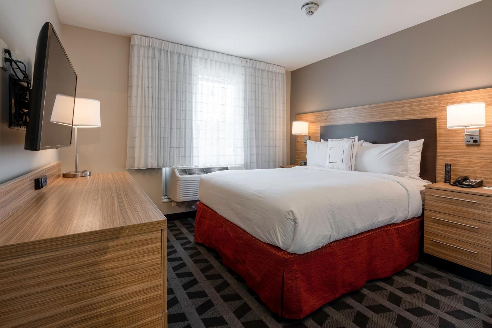 Towneplace Suites By Marriott Clinton Εξωτερικό φωτογραφία